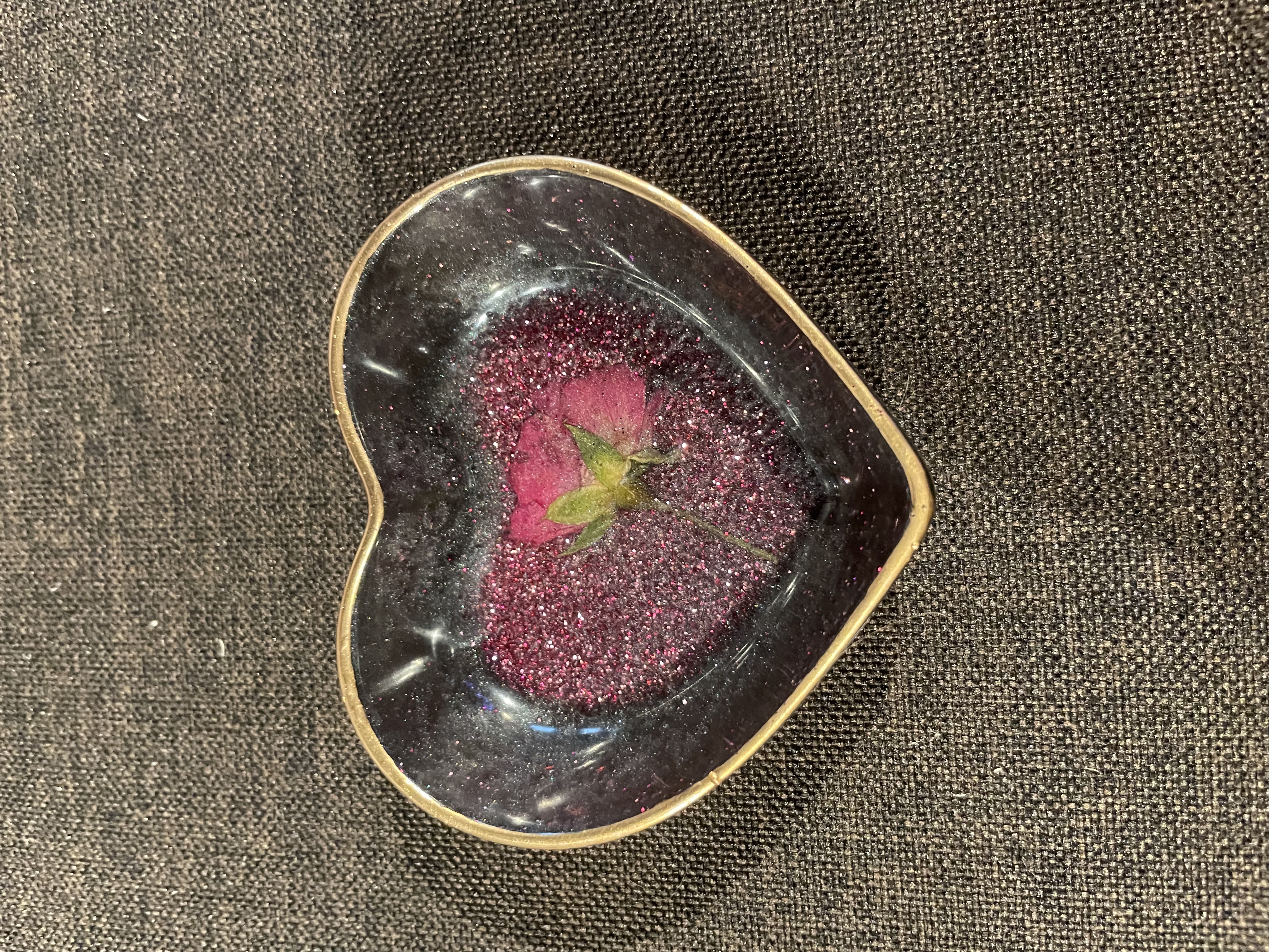 Pressed Rose Heart Dish